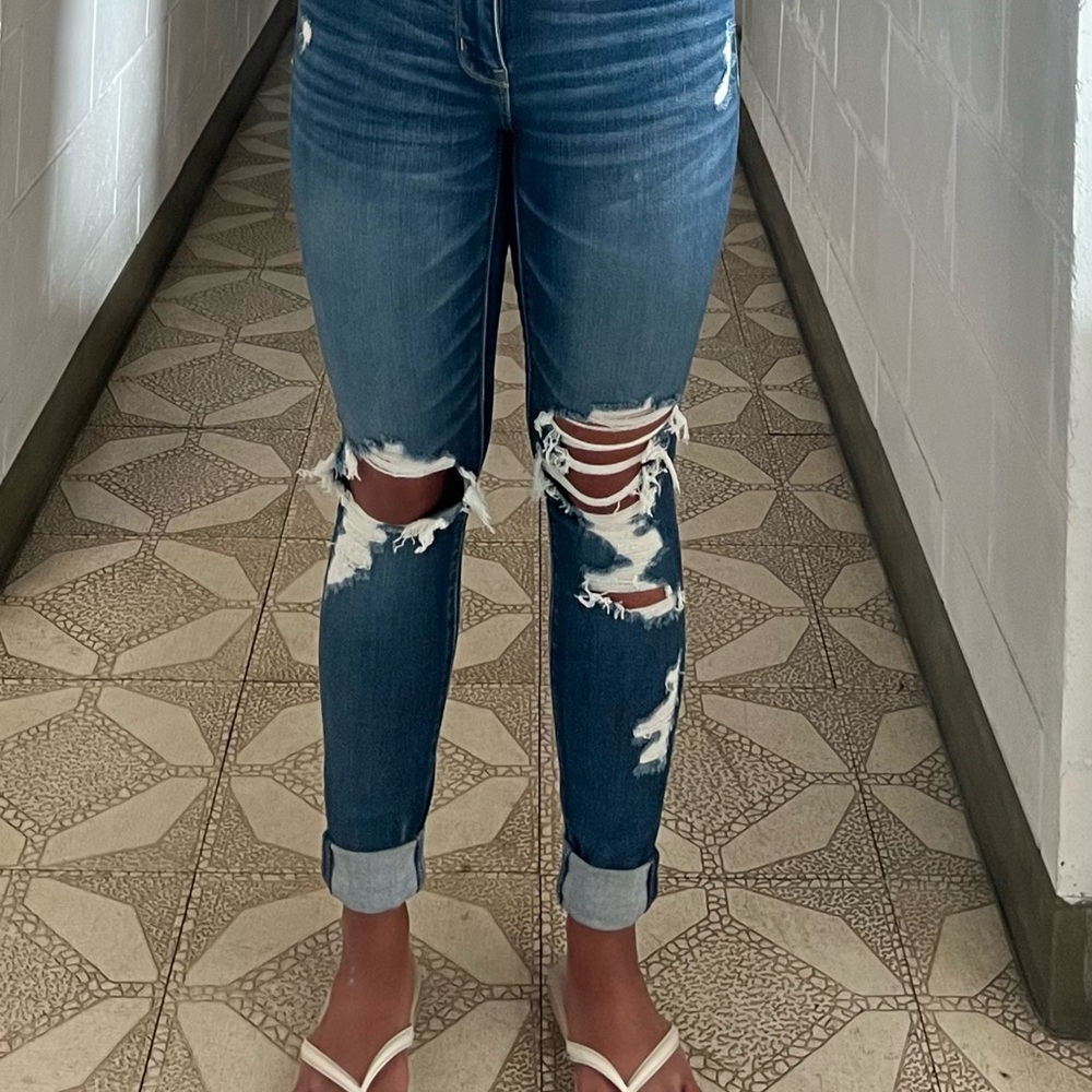 American Eagle Outfitters Blue Skinny Jeans with Distressed Details